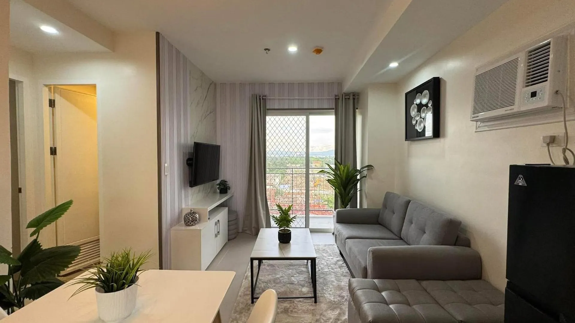 Crml Rentals 1 Bedroom Unit Davao Aparthotel